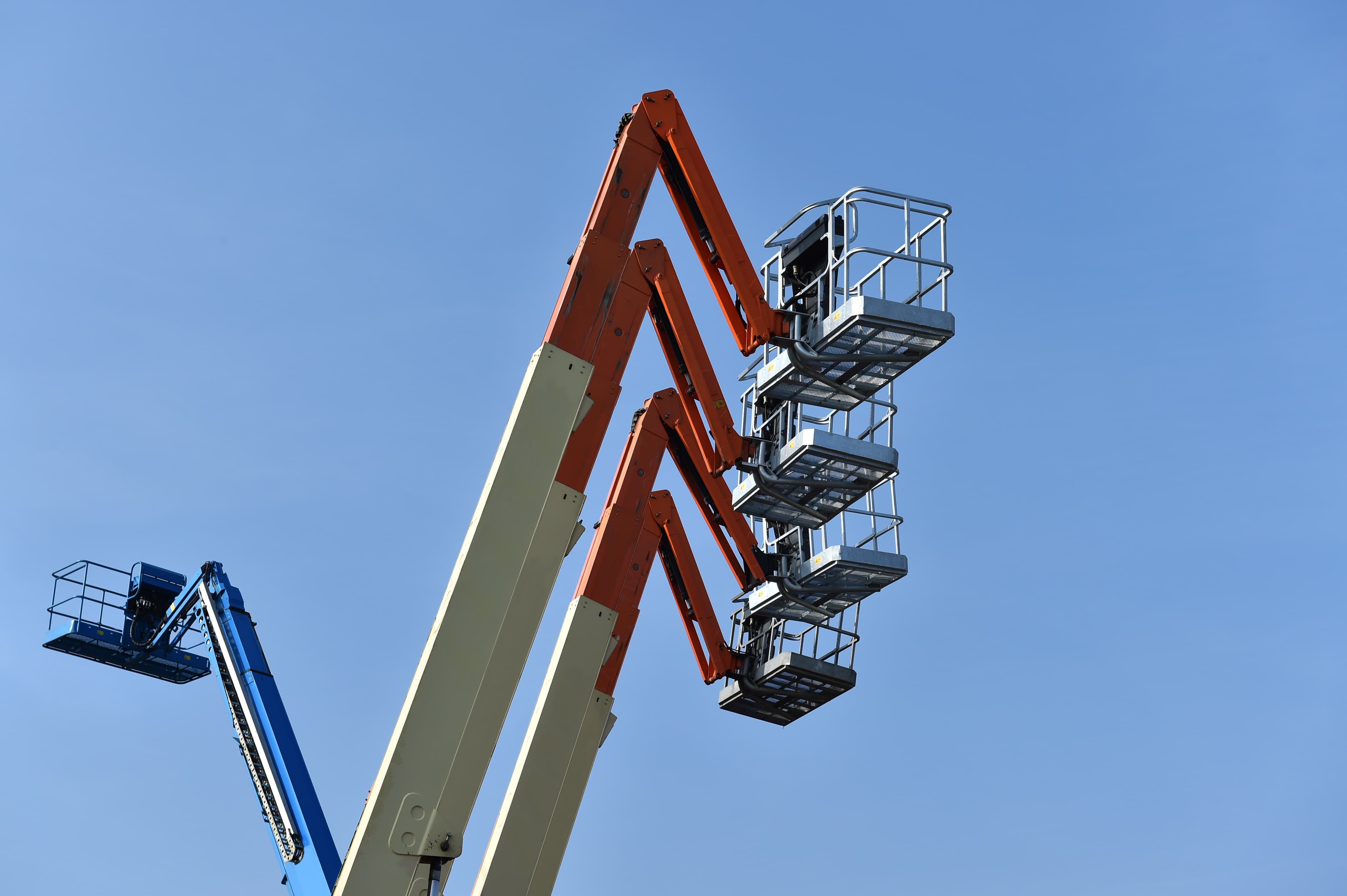 Arbeitsbühnenvermietung Linz zu fairen Preisen – Große Auswahl & Top-Service